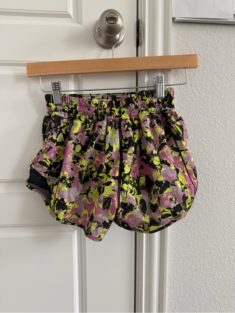Lululemon shorts rare! - Picture 2 of 3